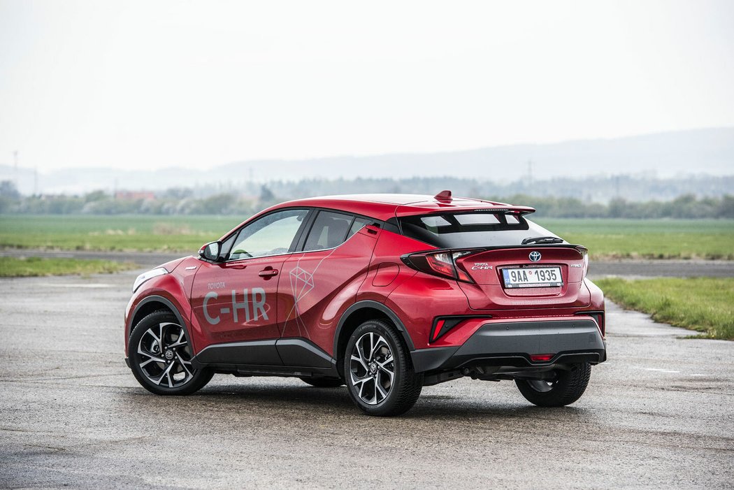 Toyota C-HR 1.8 Hybrid