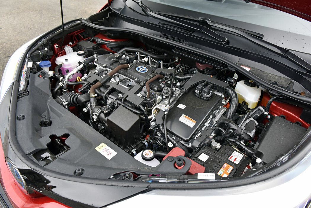 Toyota C-HR 1.8 Hybrid
