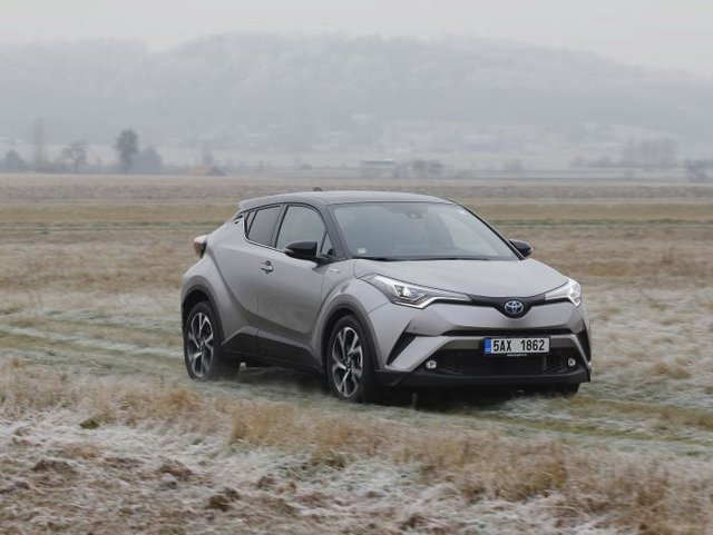 Toyota C-HR 1.8 Hybrid