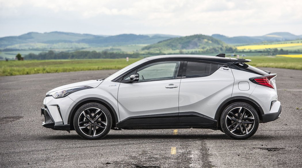 Toyota C-HR GR Sport 2.0 Hybrid