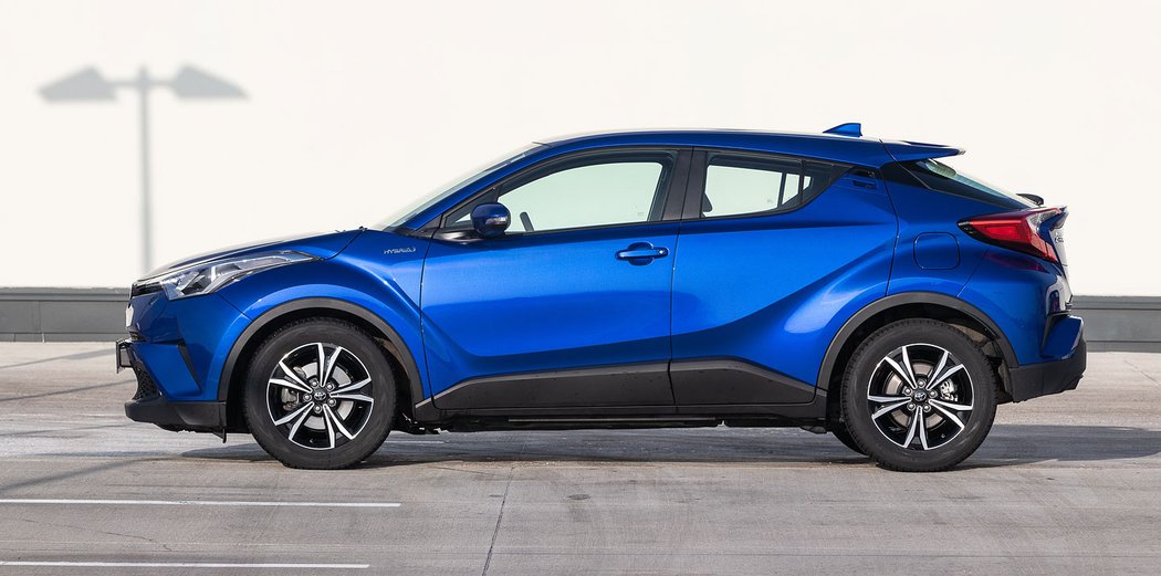 Toyota C-HR 1.8 Hybrid