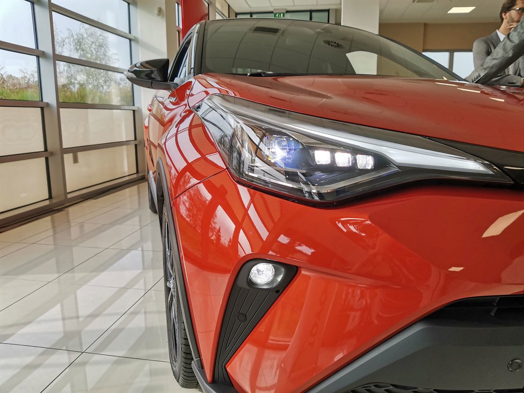 Toyota C-HR