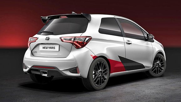 Toyota odhaluje detaily Yarisu GRMN. Japonský hot hatch na 100 km/h zrychlí za 6,7 s