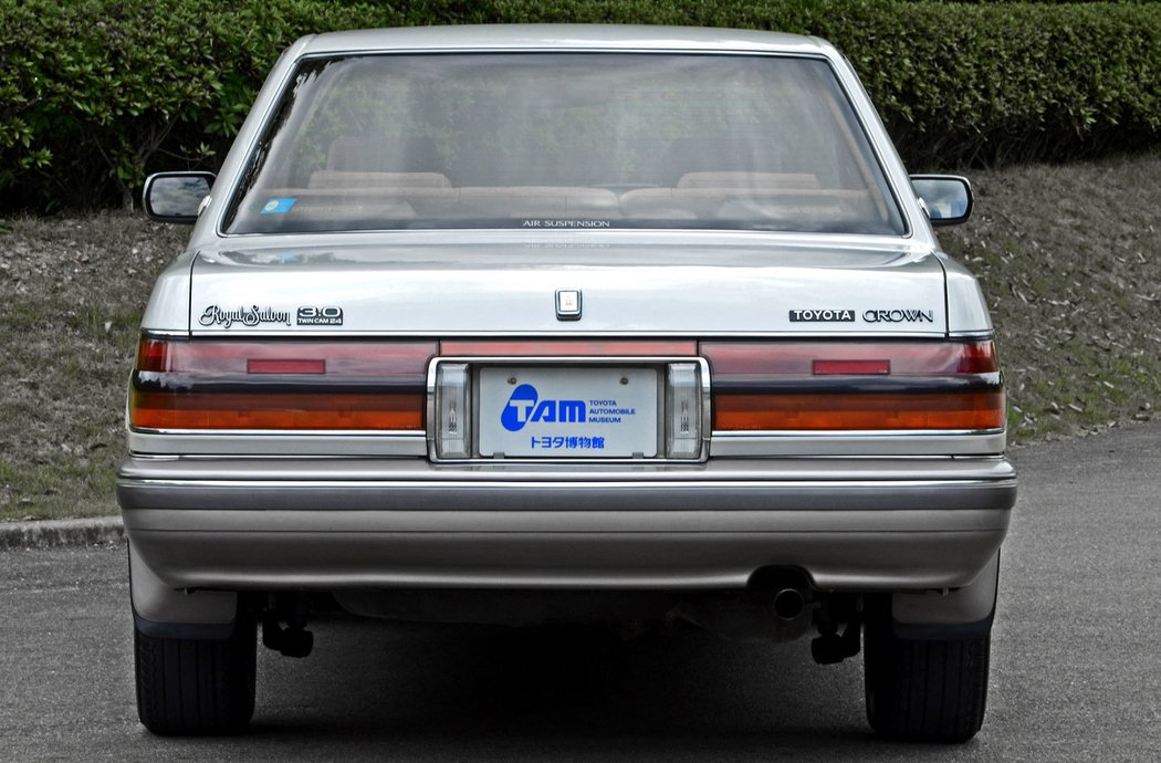 Toyota Crown Royal Saloon G 3.0 Hardtop (1987)