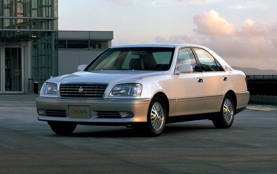 Toyota Crown Royal Saloon (1999)