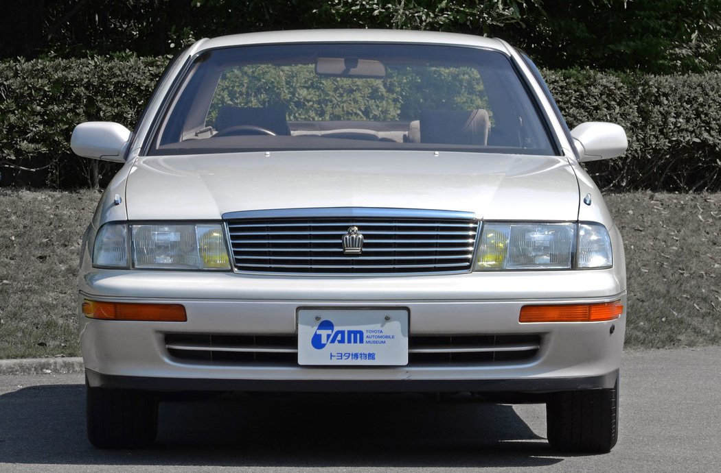 Toyota Crown (1991)