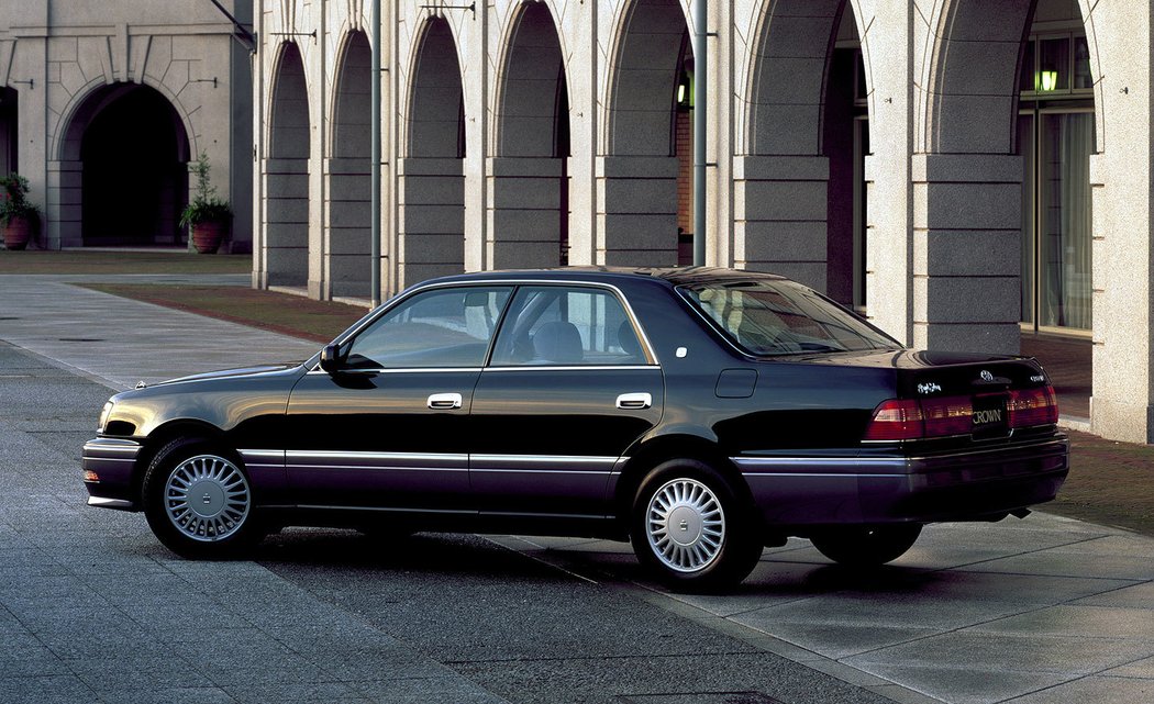 Toyota Crown (1995)