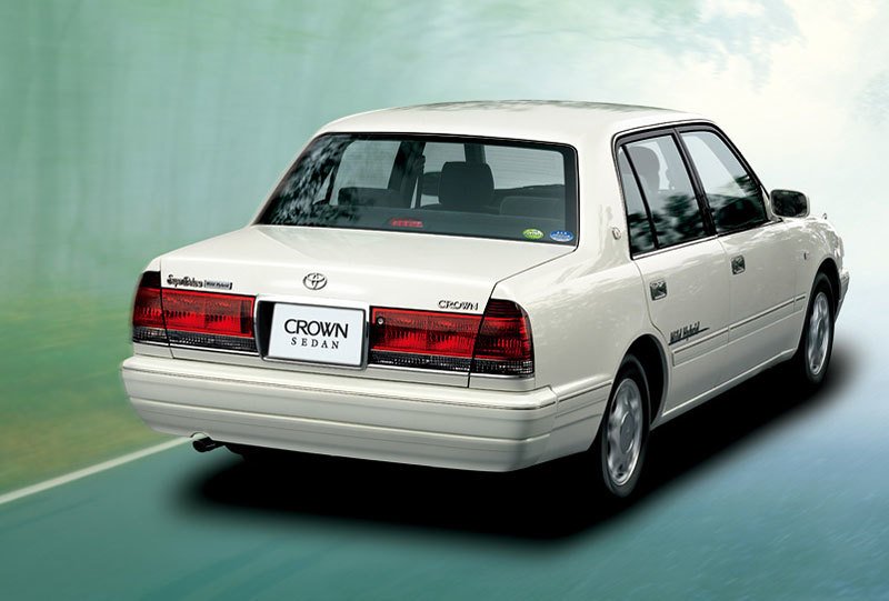 Toyota Crown (1995)