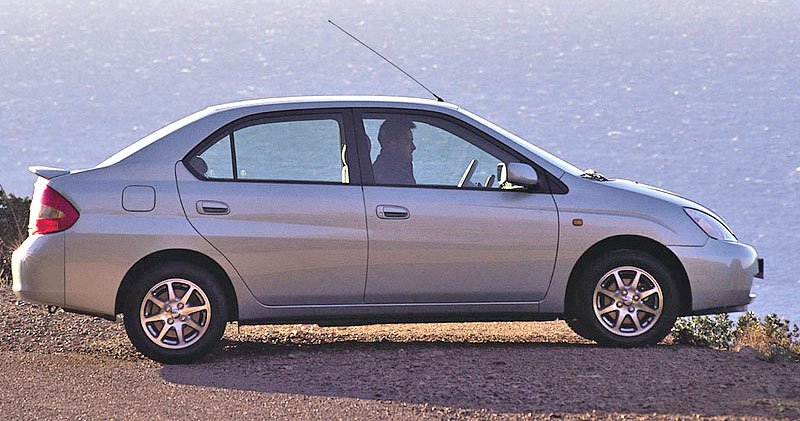 Toyota Prius (1997–2003)