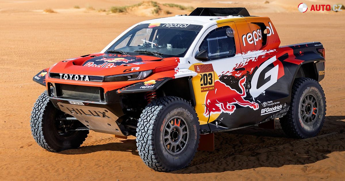 Piack Up Rally 249 Toyota představila nový pick-up Hilux pro Rallye Dakar | Auto.cz