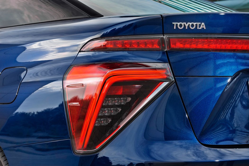 Toyota Mirai