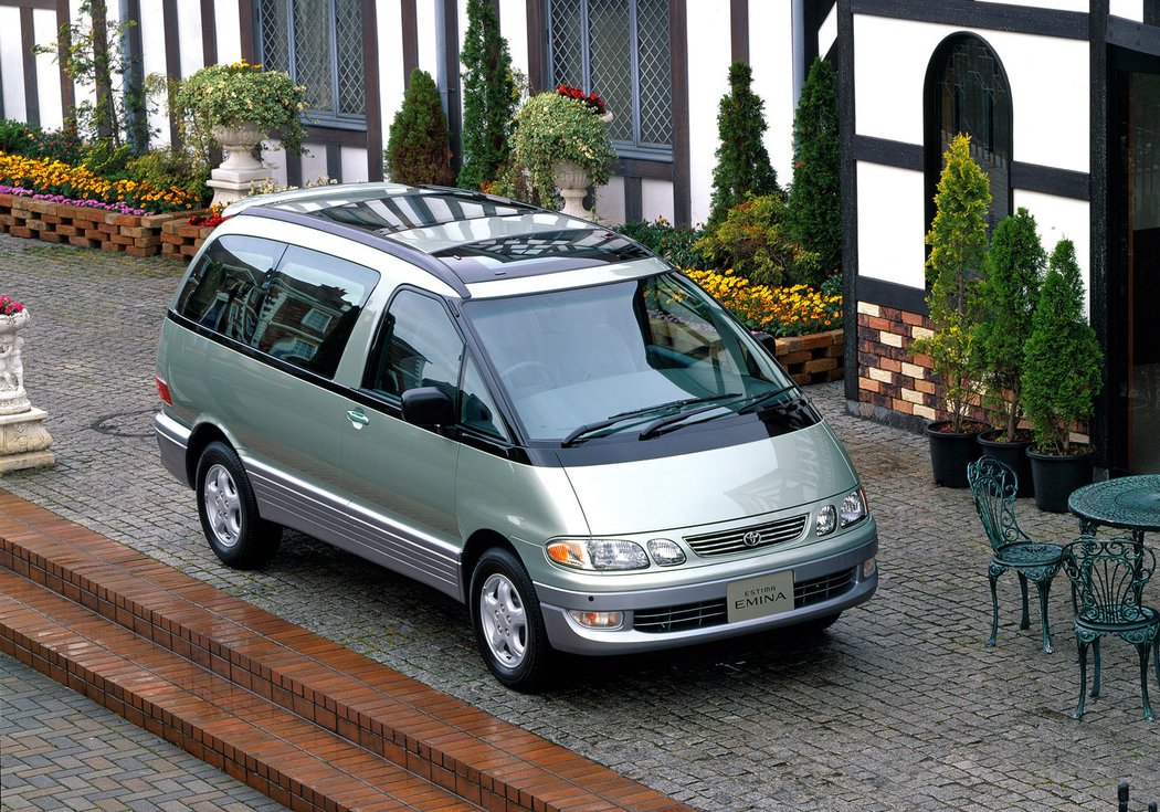 Toyota Estima Emina (1996)