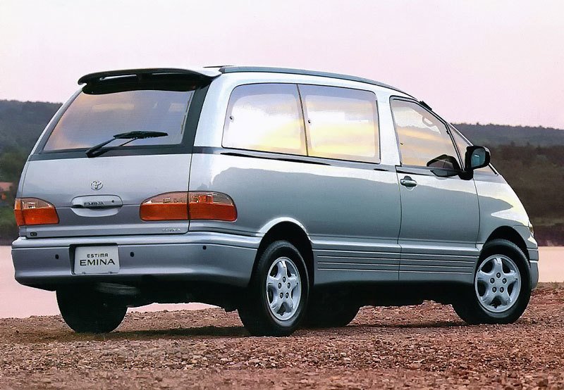 Toyota Estima Emina (1996)