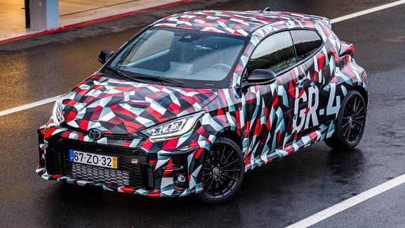 Nejočekávanější sportovní náčiní roku 2020? Toyota GR Yaris prozrazuje podrobnosti