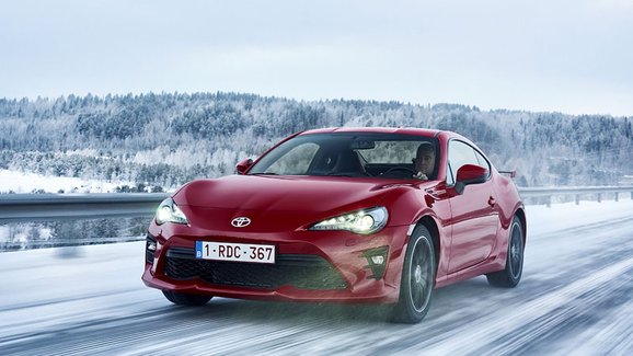 Nástupce Toyoty GT86 potvrzen pro rok 2021. Dostane GR86 motor ze Supry?