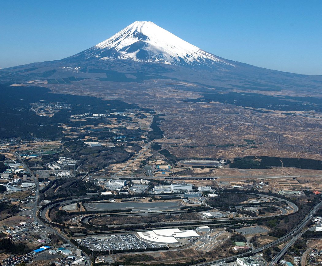 Toyota Higashi-Fuji