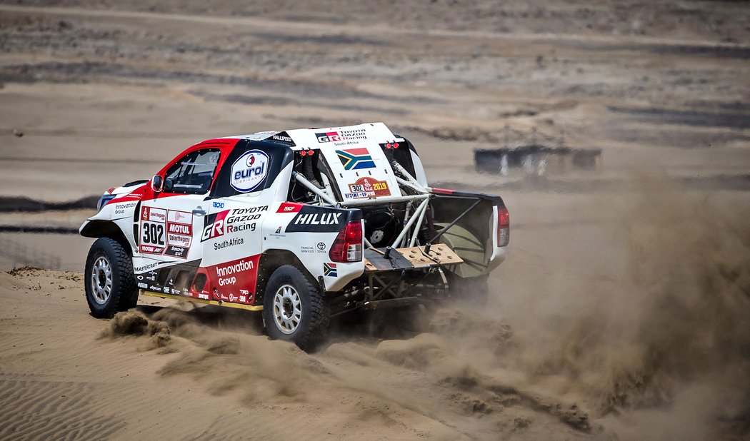 Toyota HiLux Dakar