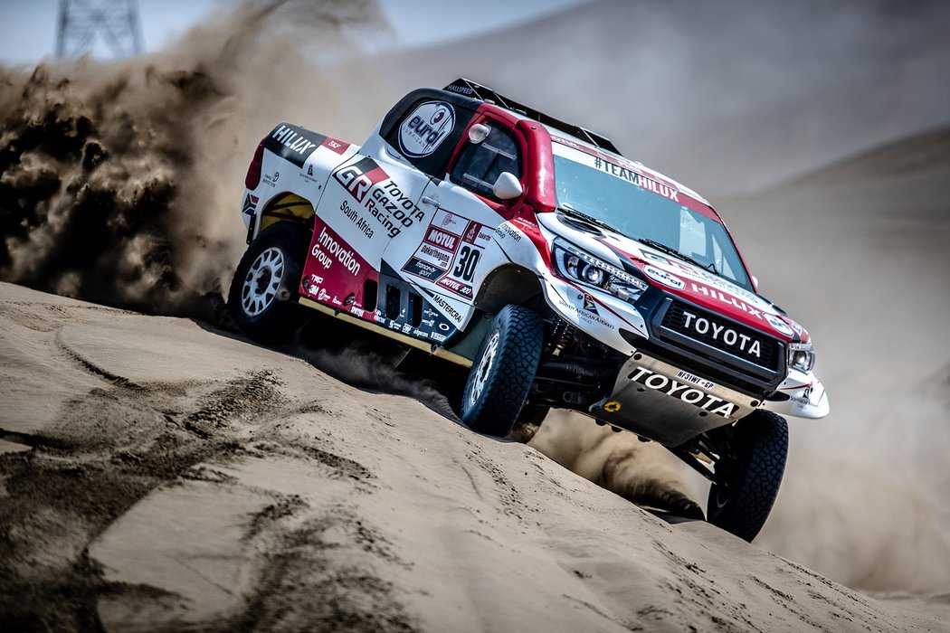 Toyota HiLux Dakar