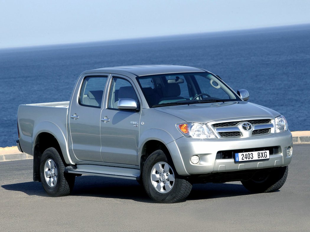 Toyota Hilux Double Cab (2005–2008)