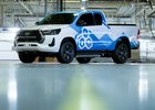 Toyota představila prototyp vodíkového pick-upu Hilux. Dojezd přes 600 km!