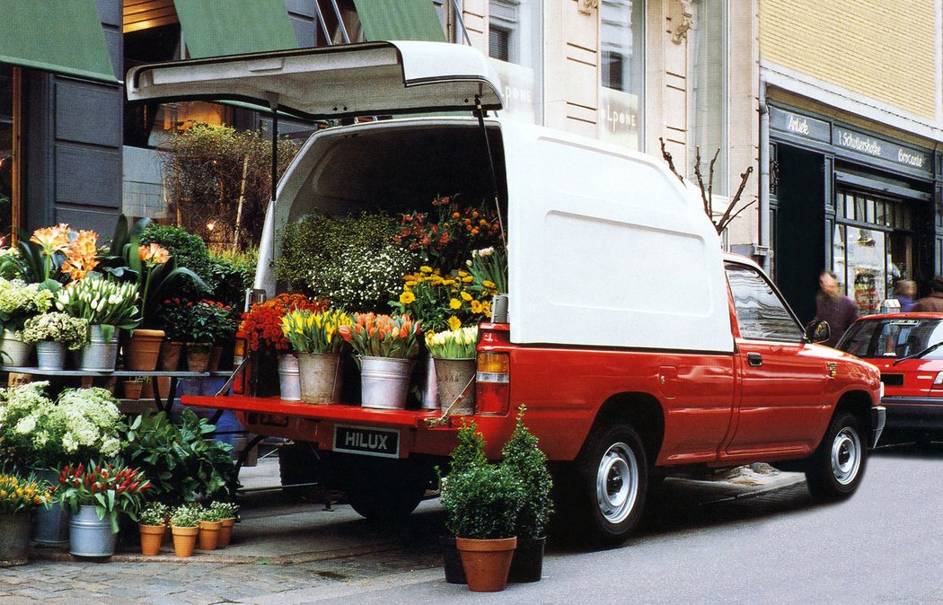 Toyota Hilux Single Cab 2WD (1989)