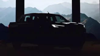 Nová Toyota Hilux na první fotce! Nejodolnější auto světa se představí co nevidět Nová Toyota Hilux na první fotce! Nejodolnější auto světa se představí co nevidět