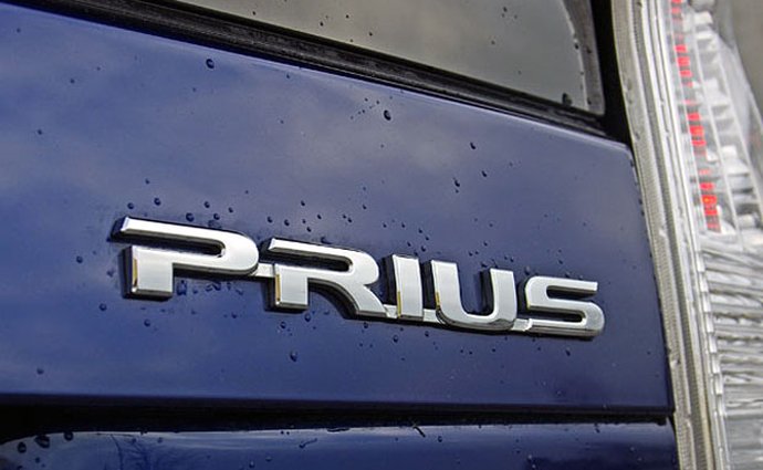 Nová Toyota Prius se představí 8. září