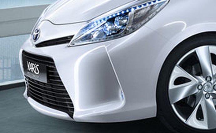 Toyota Yaris HSD: Koncept malého hybridu