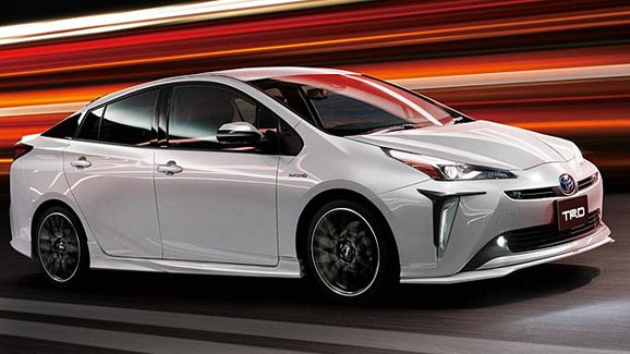 Toyota Prius dostane sportovní „kit“ od TRD! Zlepší aerodynamiku, ale co výkon?