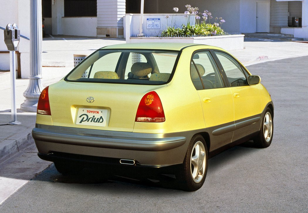 Toyota Prius Concept 1995