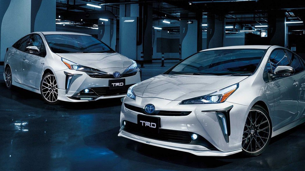 Toyota Prius by TRD