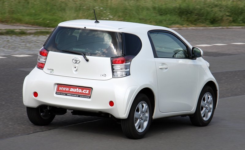 Toyota iQ