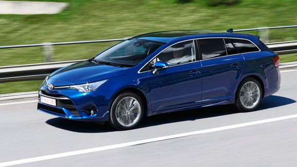 TEST Toyota Avensis: Jízdní dojmy ze Švýcarska