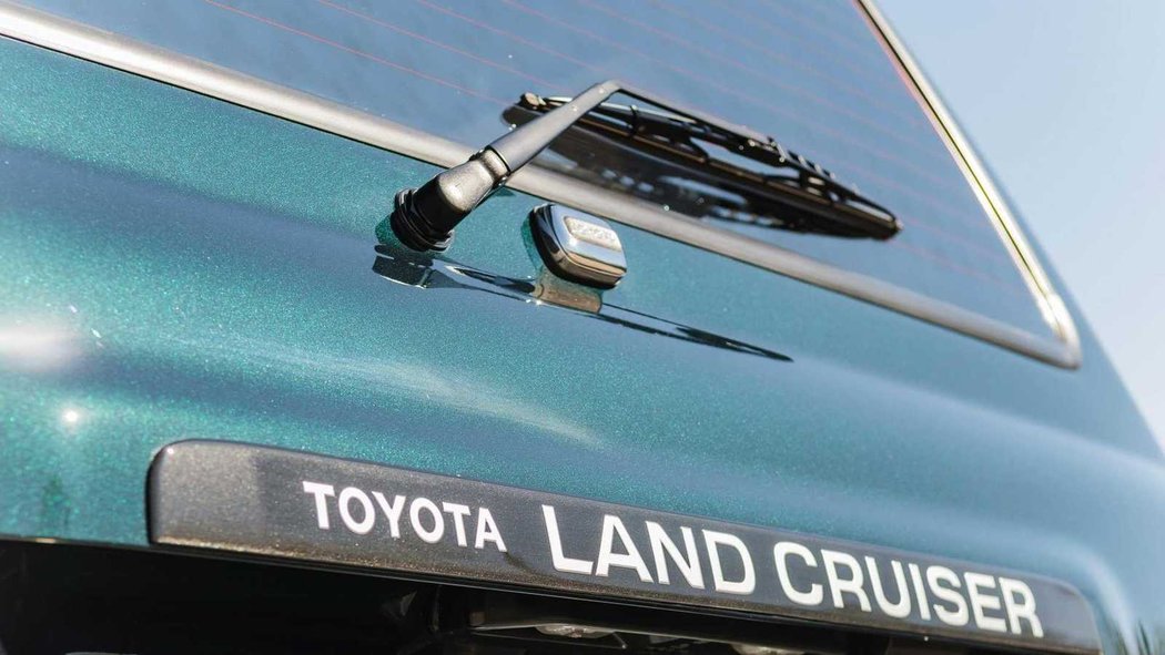 Toyota Land Cruiser (1994)