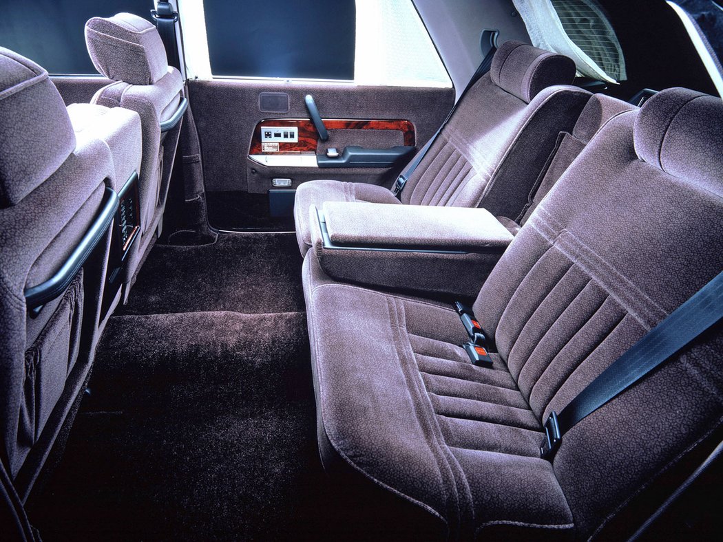 Toyota Century 1990