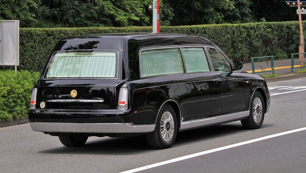 Toyota Century 2006