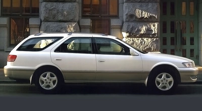 Toyota Mark II Qualis (1997)