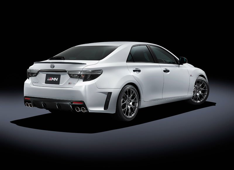 Toyota Mark X (2019)