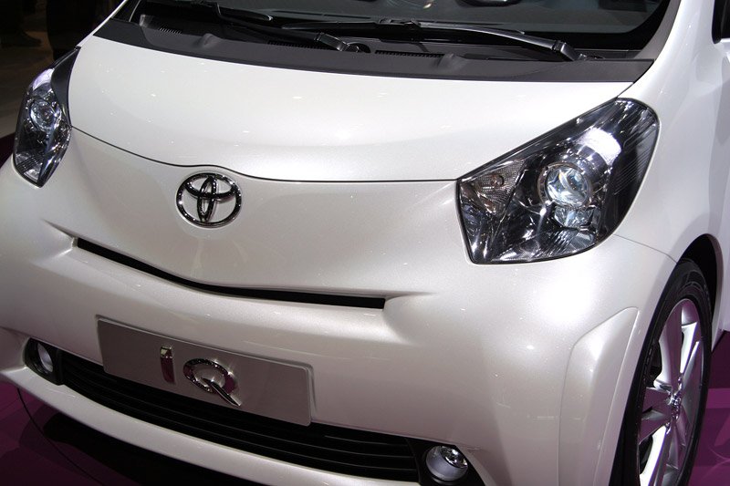 Toyota iQ