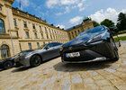 Čeští ministři nově jezdí Toyotami Mirai na vodík. Pronajali si je na operák 