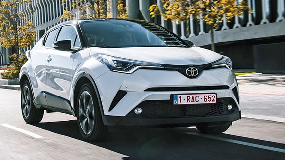 TEST Toyota C-HR: Poprvé jsme řídili nový japonský crossover! Podvozek super, ale...