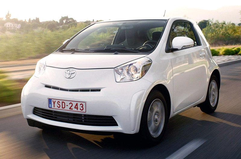 Toyota iQ