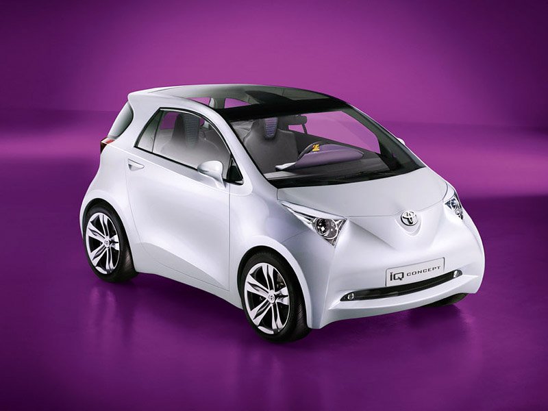 Toyota iQ