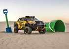 Toyota Hilux Tonka je ideální hračka na pískoviště (+video)