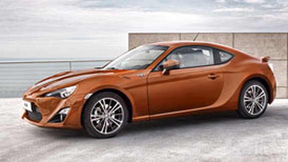 Toyota GT86: Sériová FT-86 oficiálně