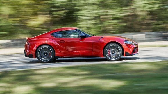 Nová Toyota Supra skutečně nabízí vyšší výkon, než jaký automobilka uvádí 