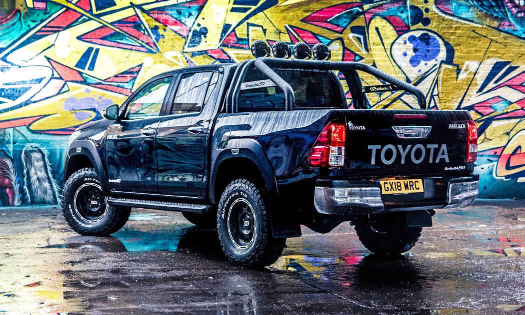 Toyota Hilux Invincible 50