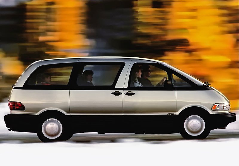 Toyota Previa (1990)