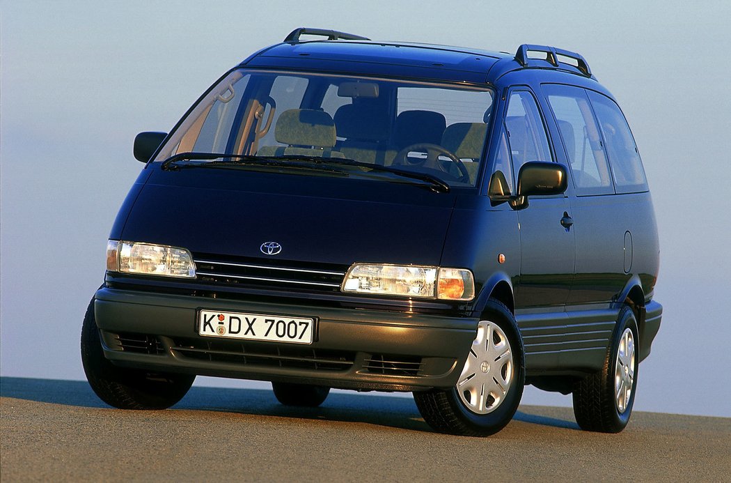 Toyota Previa (1994)