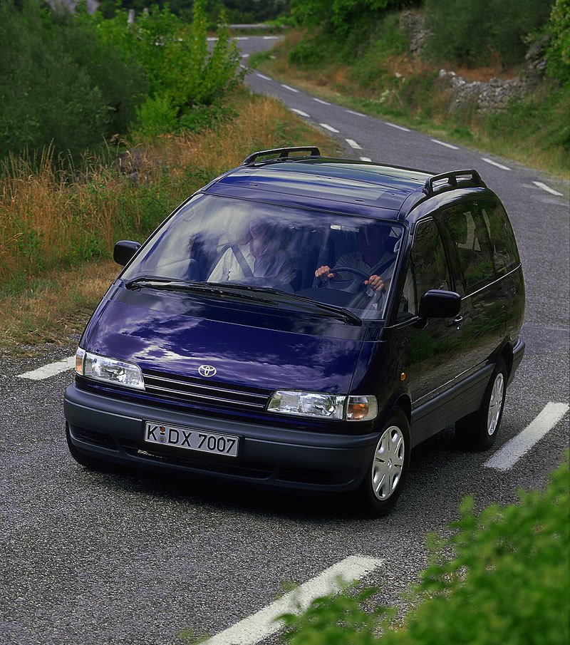 Toyota Previa (1994)